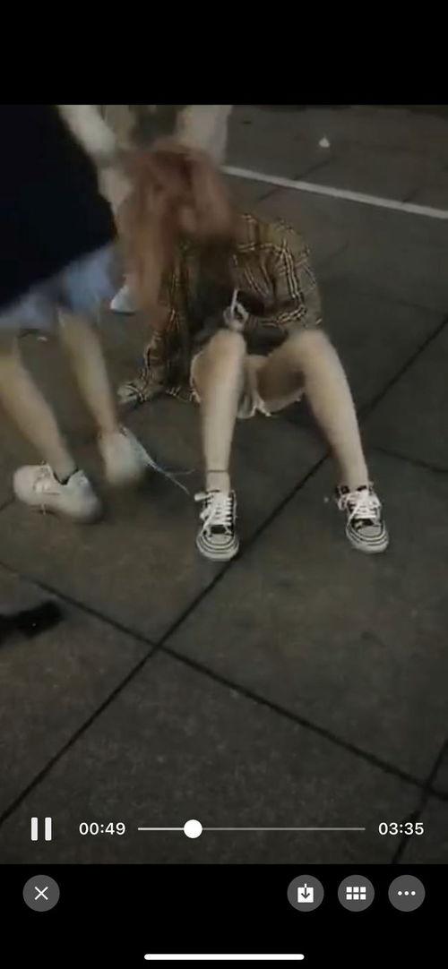 网红打架的视频吃瓜,一场视频引发的“吃瓜”狂欢