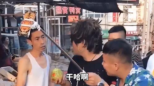 庆阳网红吃瓜事件视频播放,视频播放引发全网热议