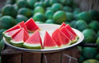 缅甸网红吃瓜事件真相