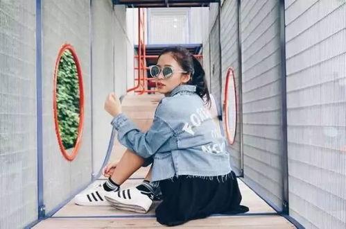 吃瓜网红拍照姿势图片,解锁夏日潮流新姿势